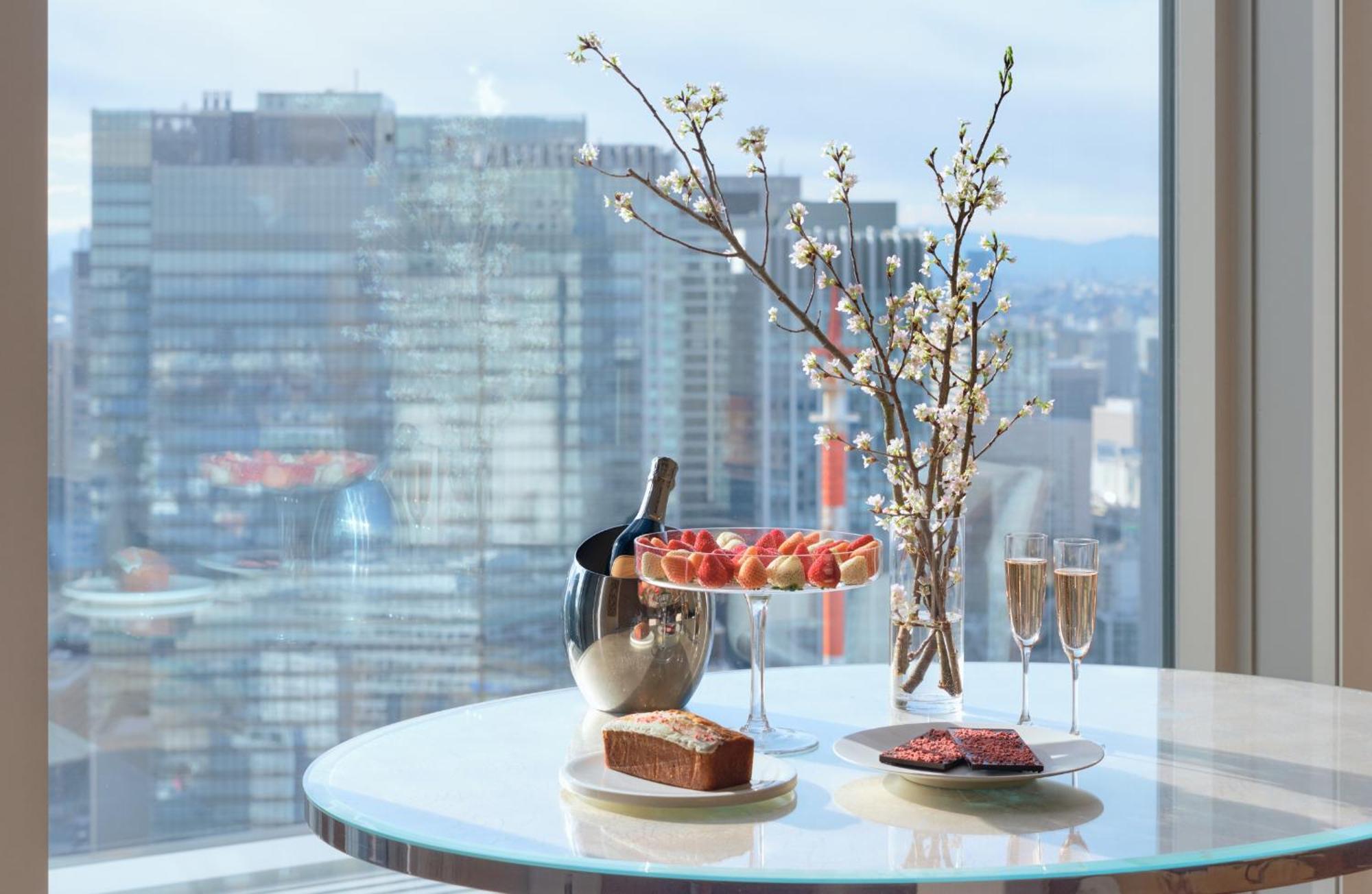 Mandarin Oriental, Tokyo Hotel Exterior photo