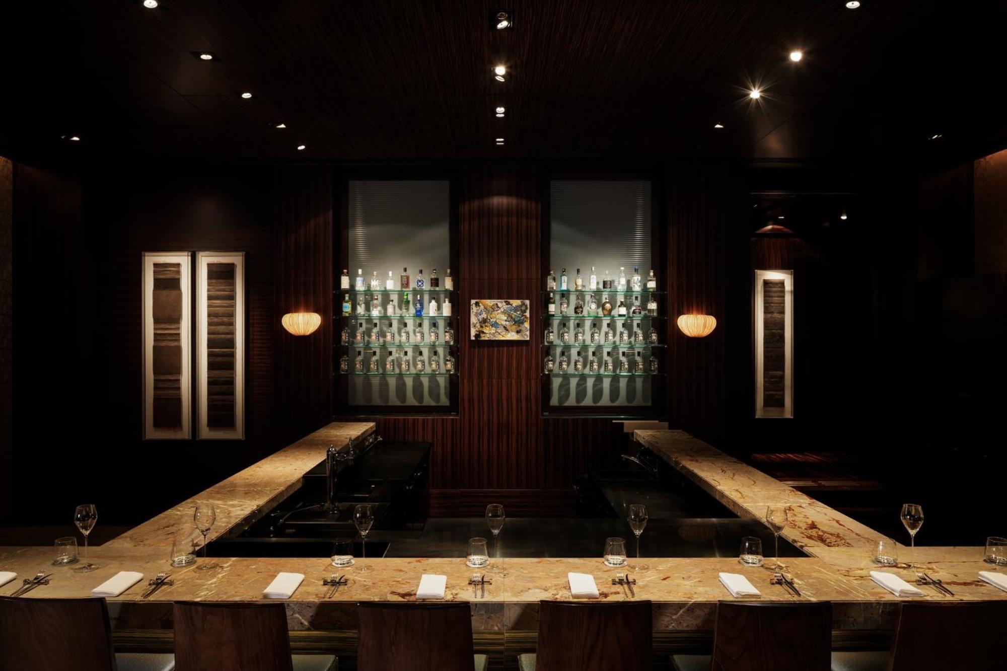 Mandarin Oriental, Tokyo Hotel Exterior photo
